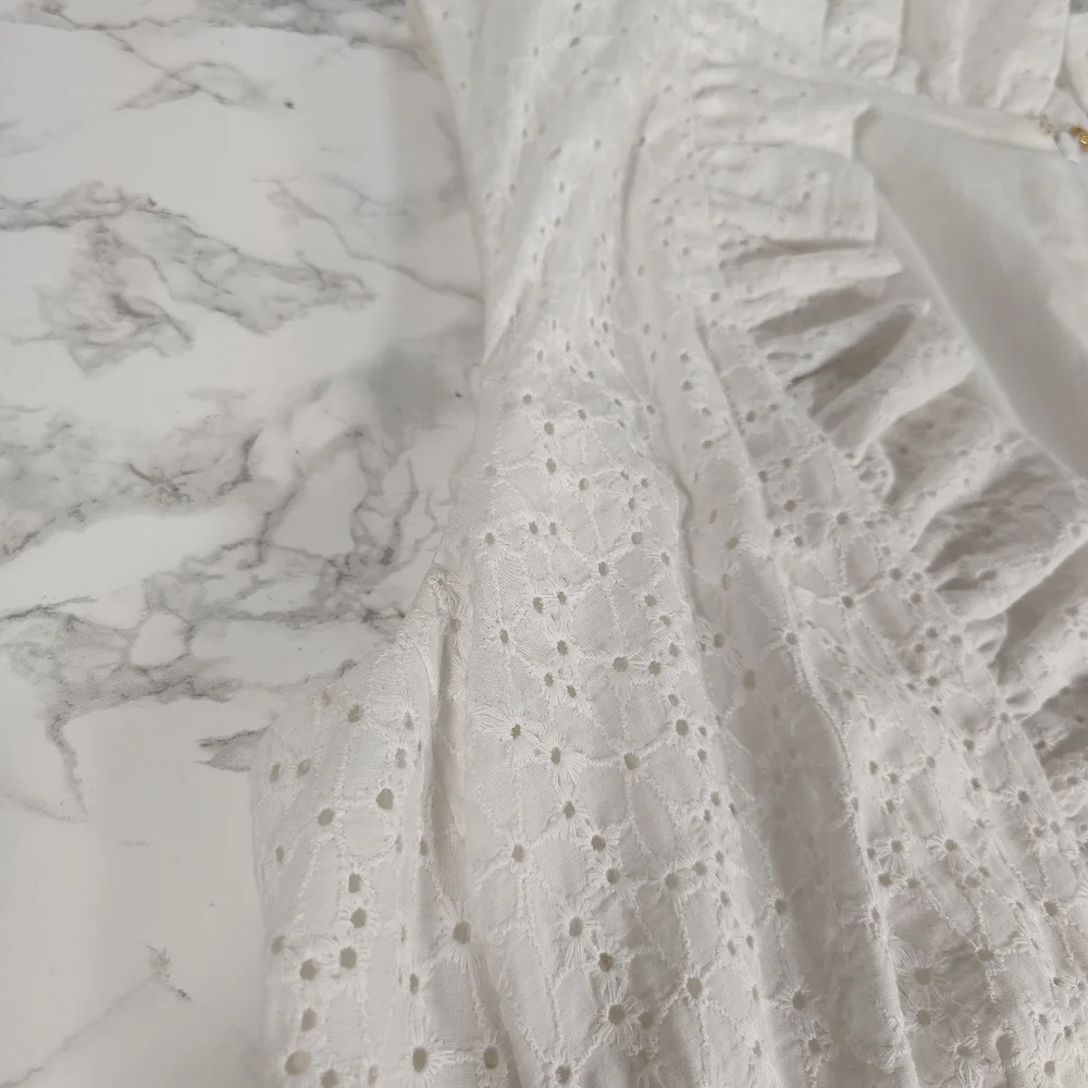 Lilly Pulitzer Tilsbury Dress In White Eyelet Lace Size 8 - Picture 5 of 11